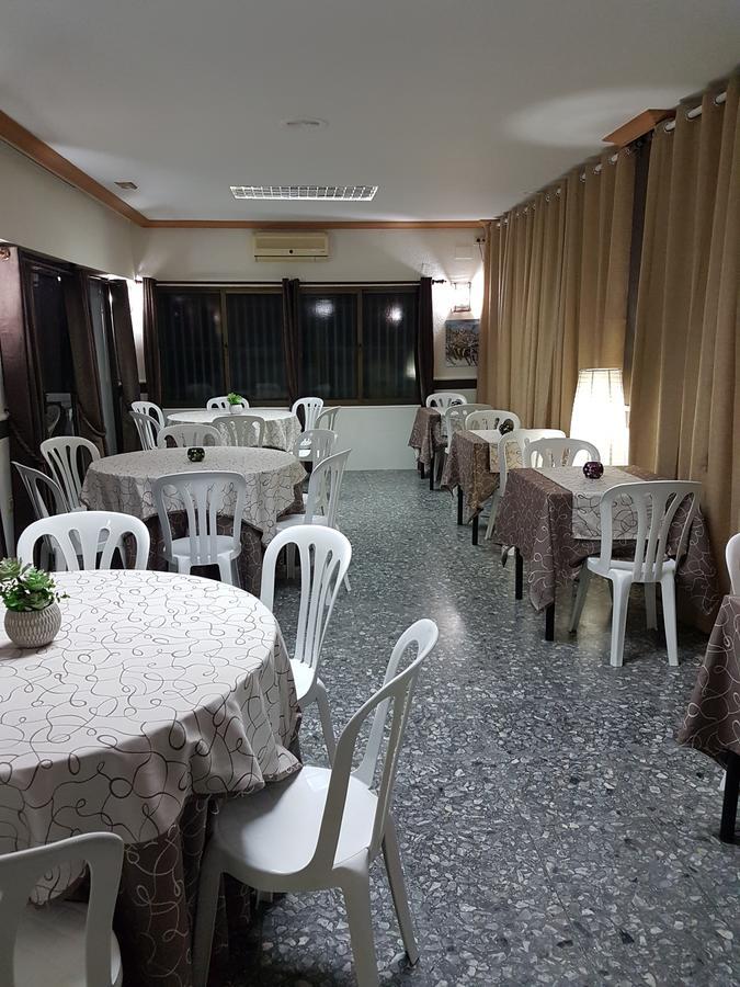 Pension Los Verdiales Ла Херадура Екстериор снимка