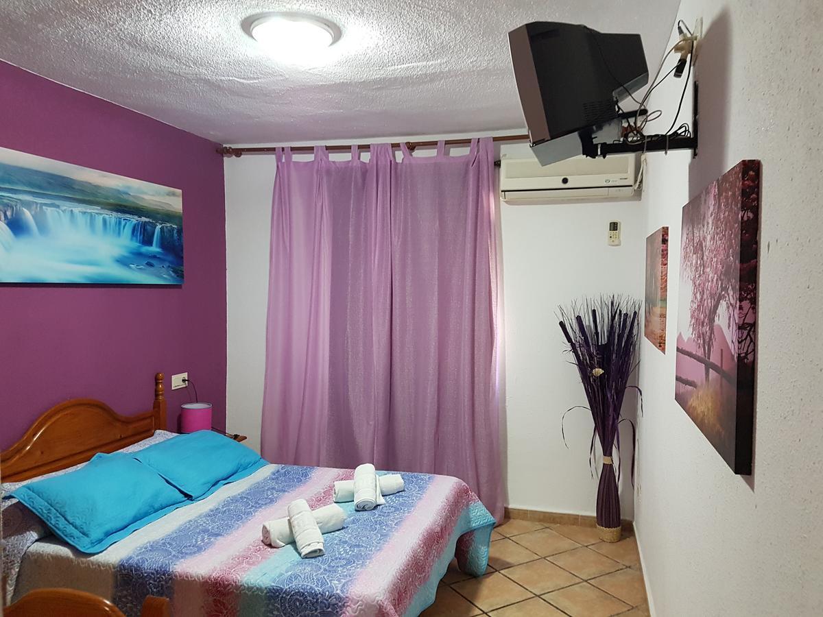 Pension Los Verdiales Ла Херадура Екстериор снимка