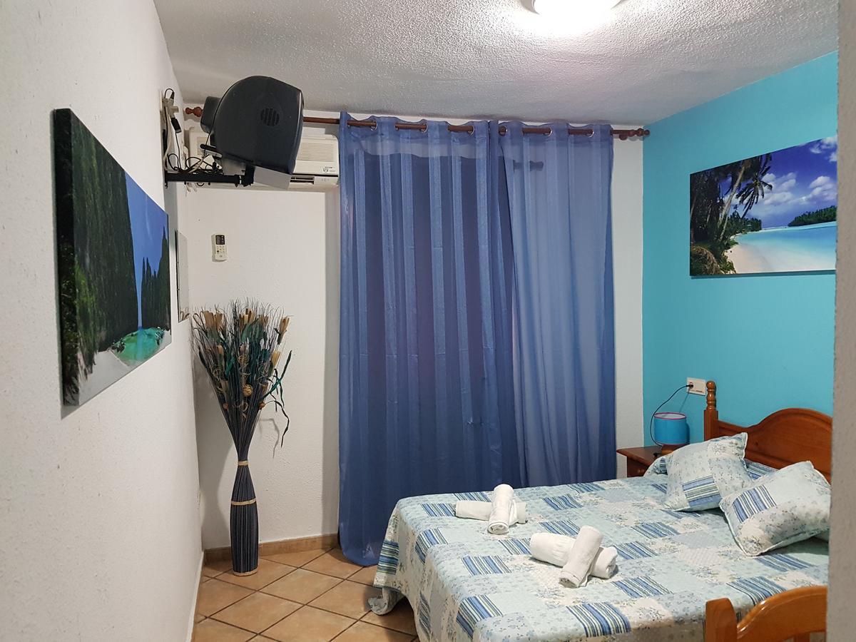 Pension Los Verdiales Ла Херадура Екстериор снимка
